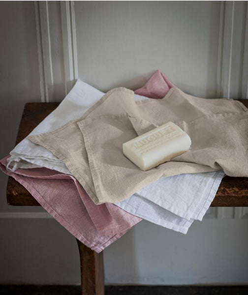  ecru linen towels