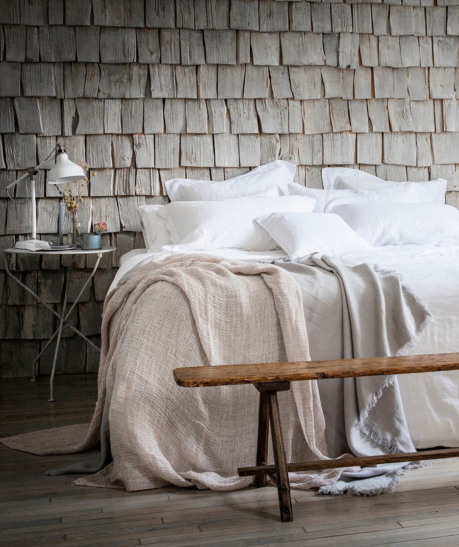 Peach bed throw top