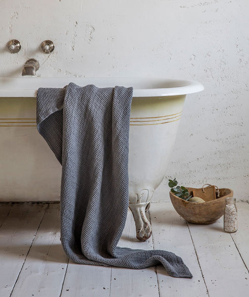  Charcoal Linen Waffle Bath Towel - The Linen Works (217861488650)